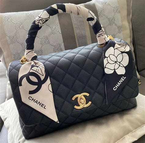 chanel mini coco handle價錢|Chanel Coco Handle: 2024 Complete Guide & Review (Prices.